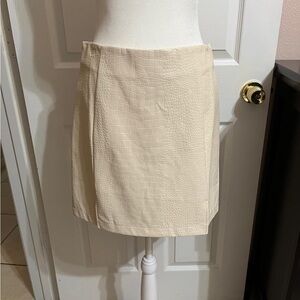 ( 2) Blue rain Cream mini skirt with crocodile print